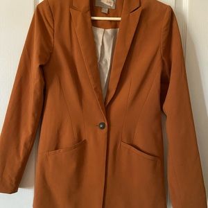 Blazer perfect for the fall